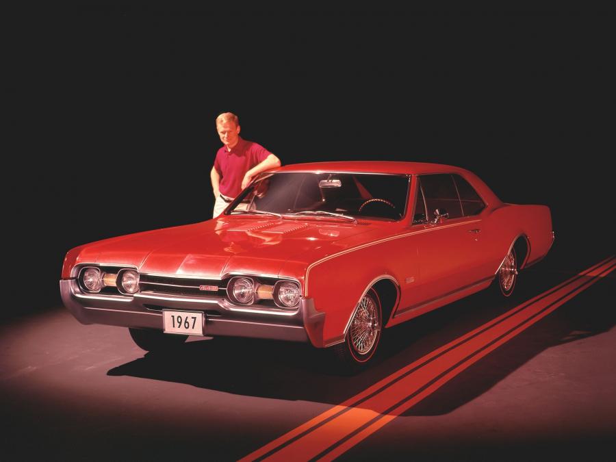 Oldsmobile Cutlass 442 Holiday Coupe 1967 года  (фото 2 из 2)